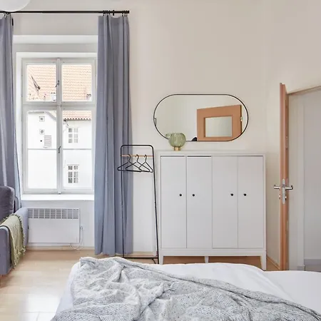Apartment Days - Old Town Square